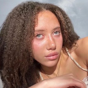 Emma Brunner 的头像