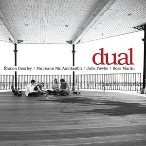 Eamon Doorley, Muireann Nic Amhlaoibh, Julie Fowlis & Ross Martin 的头像
