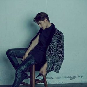 “조미 (ZhouMi)”的封面
