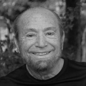 Robert Firestone 的头像