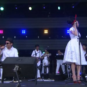 椎名林檎と向井秀徳 的头像