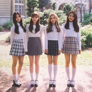 Avatar for LOOΠΔ ;  yyxy