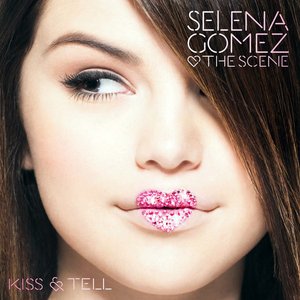 “2009 - KISS & TELL”的封面