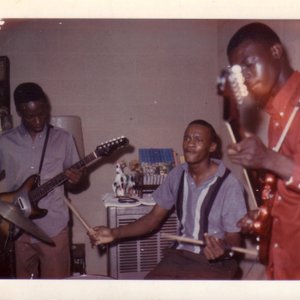 Nola & The Soul Rockers 的头像