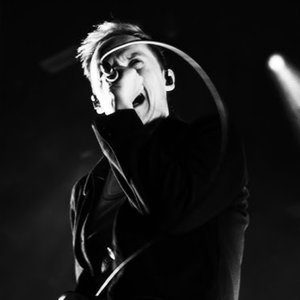 Sweet Dreams (Are Made Of This)