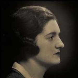 Aline van Barentzen のアバター
