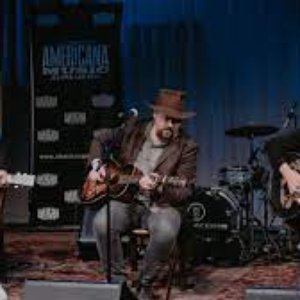 Mike Cooley, Patterson Hood, Jason Isbell 的头像