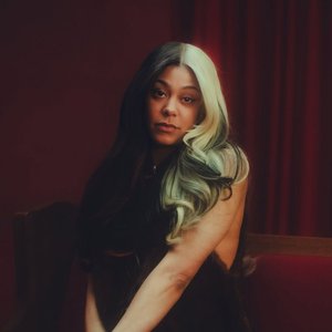 Karrahbooo のアバター