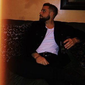 Mike Naran 的头像