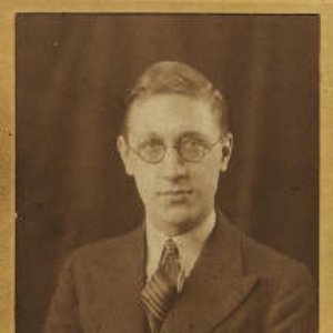 Avatar for Harry Parr Davies