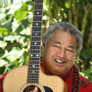 George Kahumoku 的头像