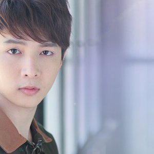 แอมป์ ภูริกูลกฤษฎ์ 的头像