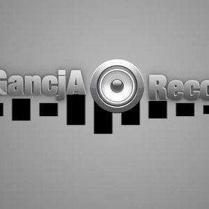 AroGancjA Records 的头像