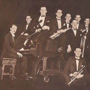 Avatar de Smith, "Whispering" Jack and Gibbons, Carrol with The New Mayfair Dance Orchestra