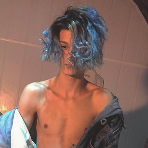 WavyBaby 的头像
