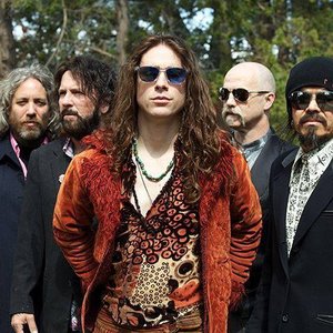 Tracii Guns' League of Gentlemen 的头像