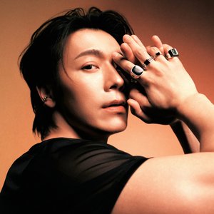 DONGHAE 的头像