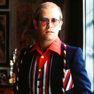 Elton John photo provided by Last.fm