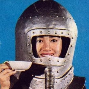 FacialWeight 的头像