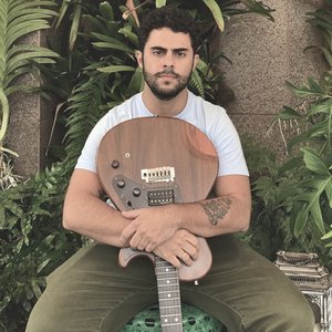 Avatar for Lucas Bonza