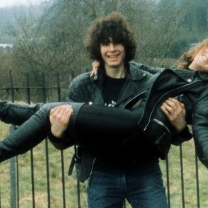 Sharon Thompson 的头像