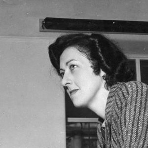 Esther Rofe 的头像