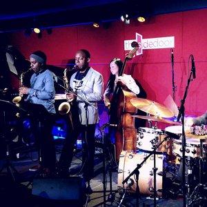 Awatar dla E.J. Strickland Quintet