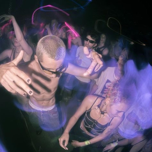 LEAVING WITH SOMEBODY