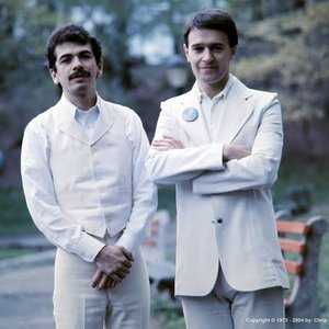 Carlos Santana & Mahavishnu John McLaughlin 的头像