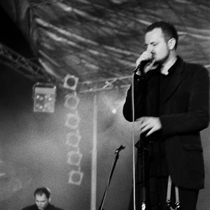 Red Emprez photo provided by Last.fm