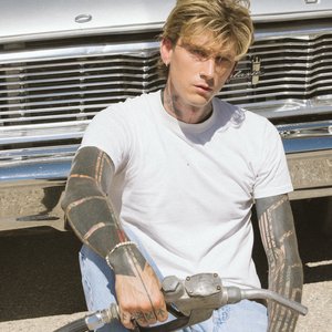 mgk 的头像