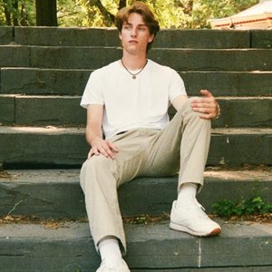Nate Poshkus 的头像
