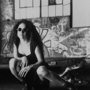 Brenda Kahn 的头像