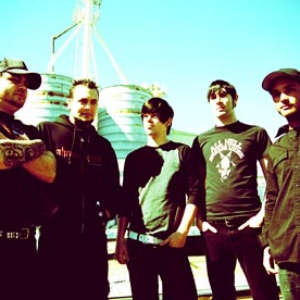 Remembering Never photo provided by Last.fm