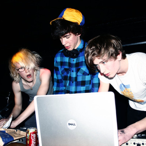 Stay Ali photo provided by Last.fm