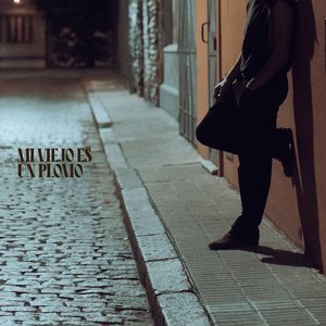 Mi Viejo Es un Plomo