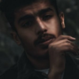 Raahi 的头像