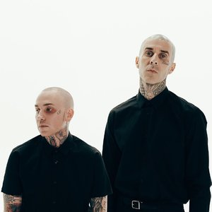 blackbear & Travis Barker 的头像