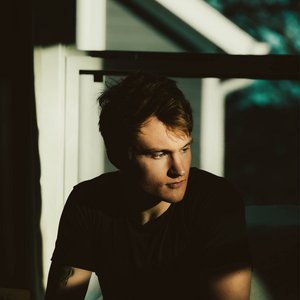 Cam Becker 的头像