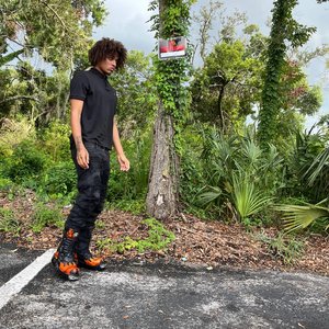 OMGEE - Single