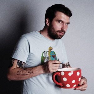 Bonus photo provided by Last.fm