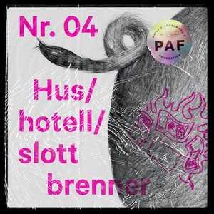 Hus/hotell/slott brenner