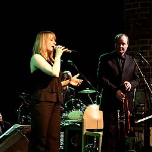 l'arc six photo provided by Last.fm