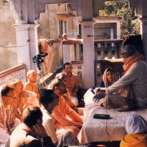 Srila B.R. Sridhar Maharaj 的头像