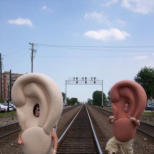 “Baby & Hide”的封面