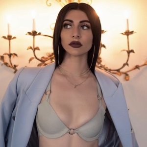 Avatar for Qveen Herby