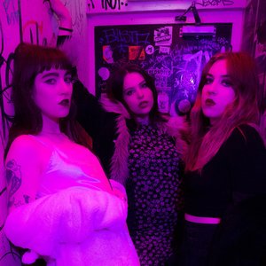 Private Wives 的头像