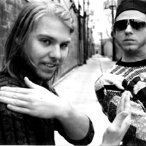 Gil Mantera's Party Dream photo provided by Last.fm