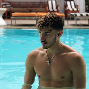Nick Hissom 的头像