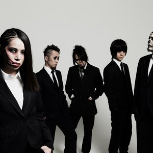 UNDEAD CORPORATION DOUJIN WORKS 的头像